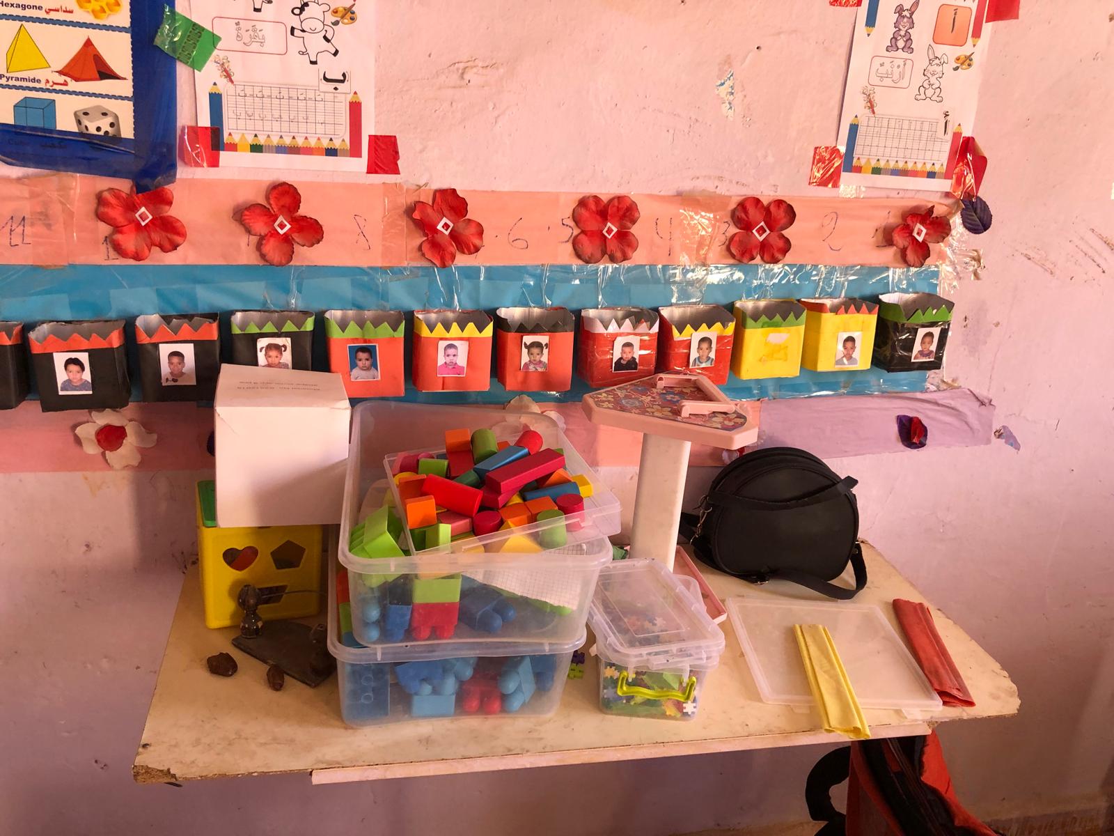 Interior de un aula durante la visita