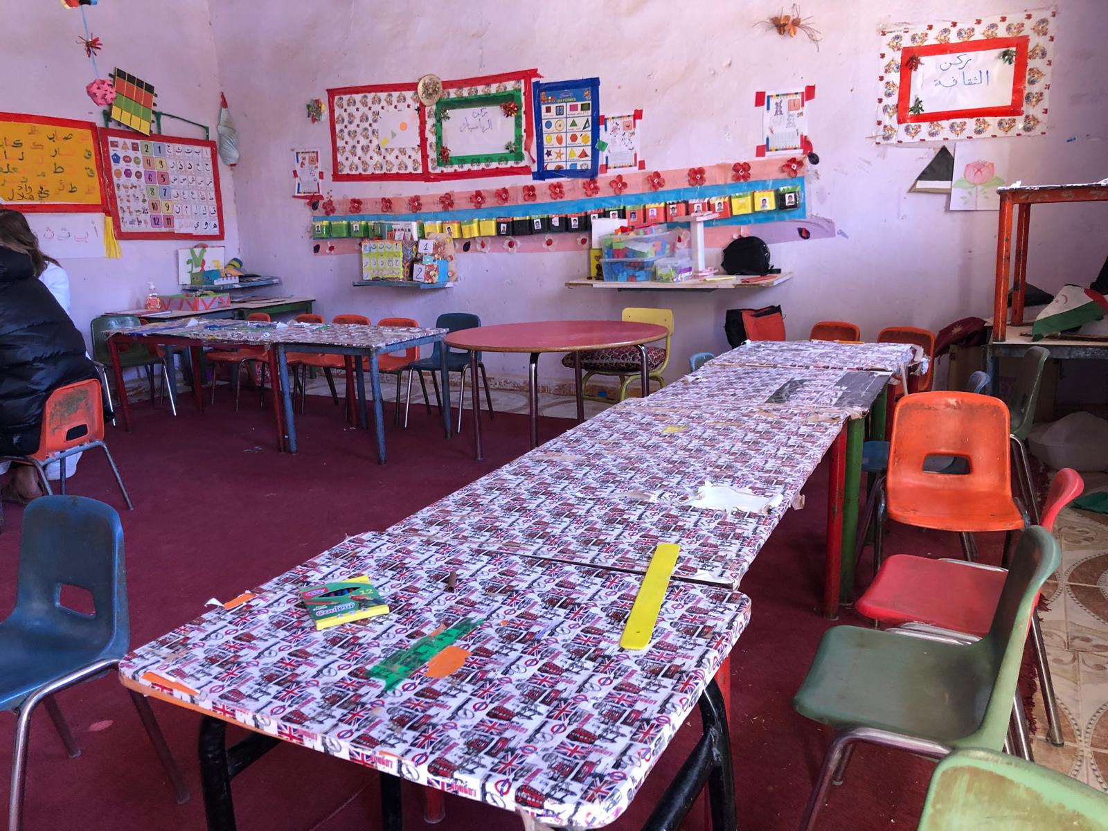 Interior de un aula durante la visita