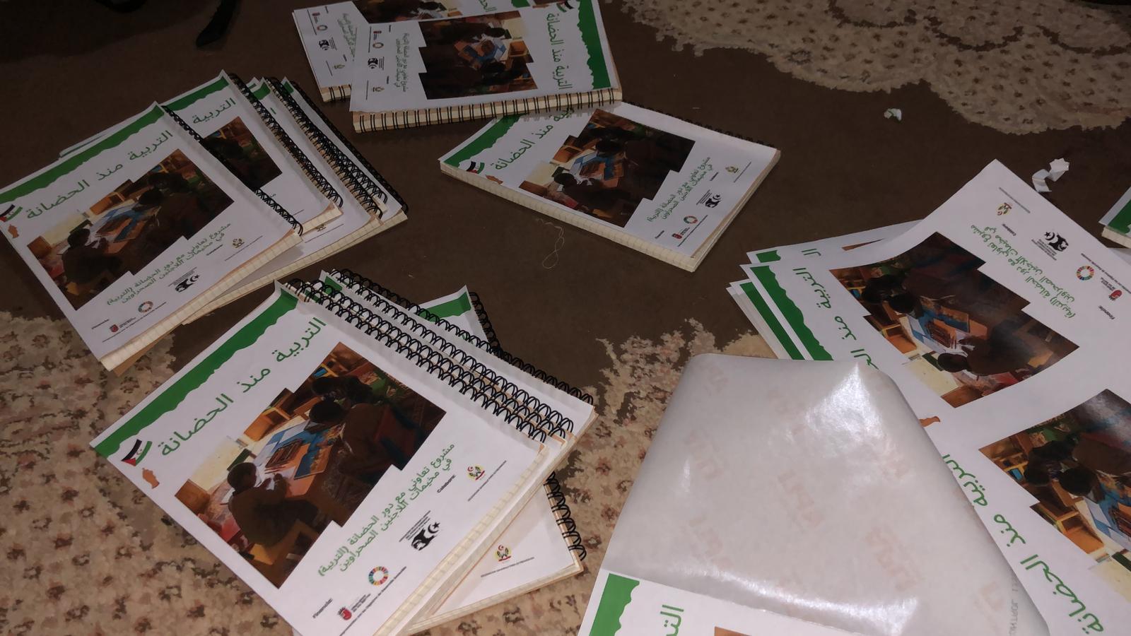 Preparación de material durante el viaje